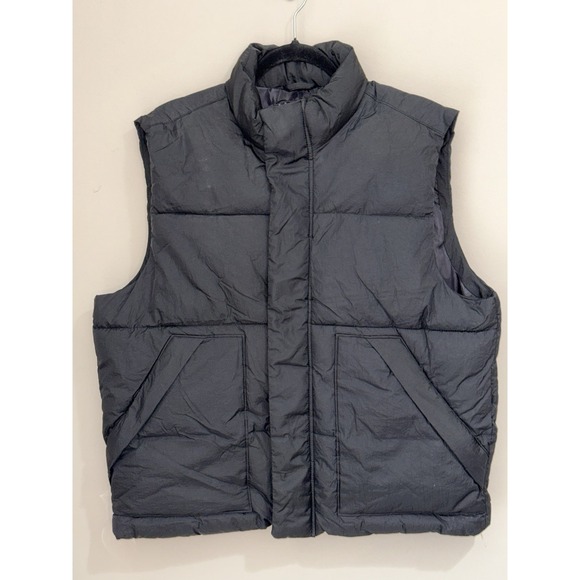 Old Navy Other - Old Navy Men's Black Frost-Free Water-Resistant Puffer Vest Jacket Large